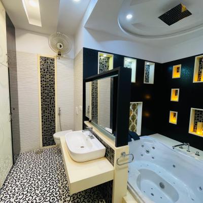 1 Kanal Modern House Available For Rent In DHA Lahore-5