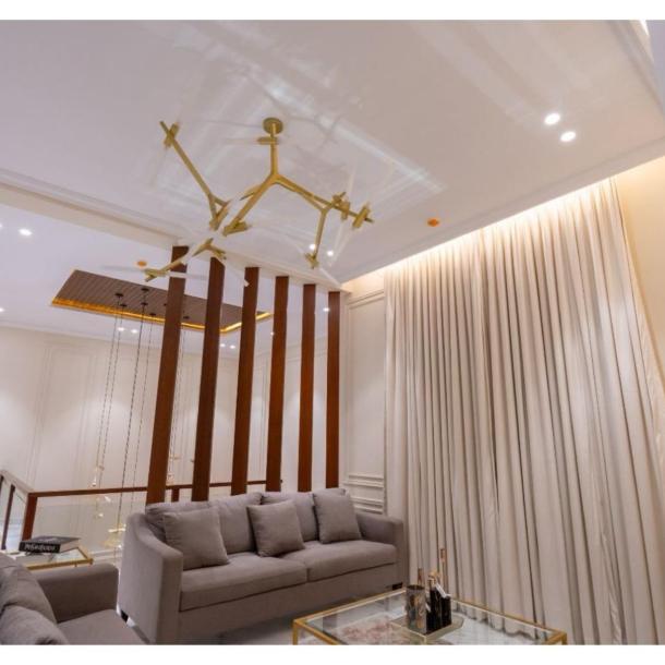 1 kanal House with 2 Floors, Partial Basement and 200 sq.ft extra covered area.-9