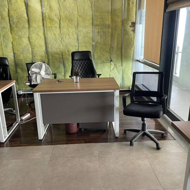 Askari Tower Main Boulevard Gulberg Lahore 2300 square feet Office Space For Rent Available-9