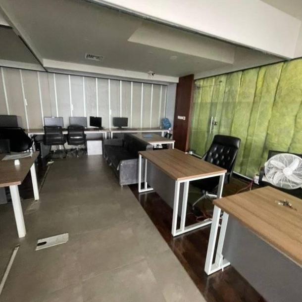 Askari Tower Main Boulevard Gulberg Lahore 2300 square feet Office Space For Rent Available-5