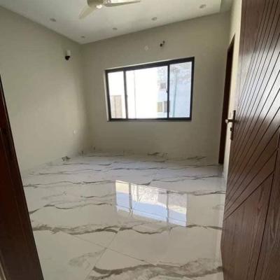 5 marla brand new house for sale In Lake City-7