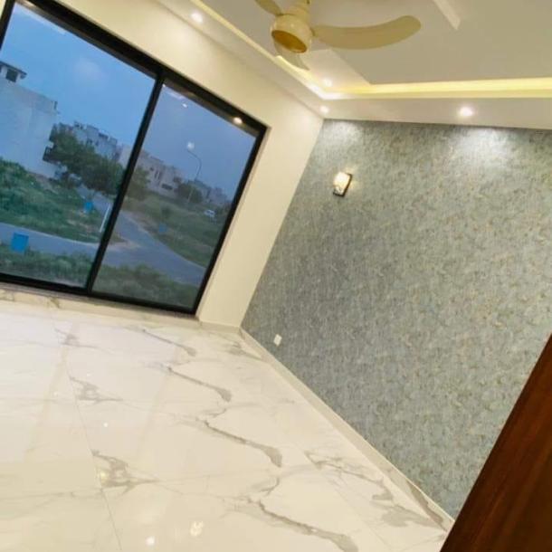 For Rent: Modern 5 Marla House Main Road Facing, 9 Town DHA Lahore-9