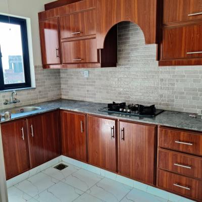 5 Marla 2nd floor available for rent in Dream gardens phase 2 Defence Road Lahore