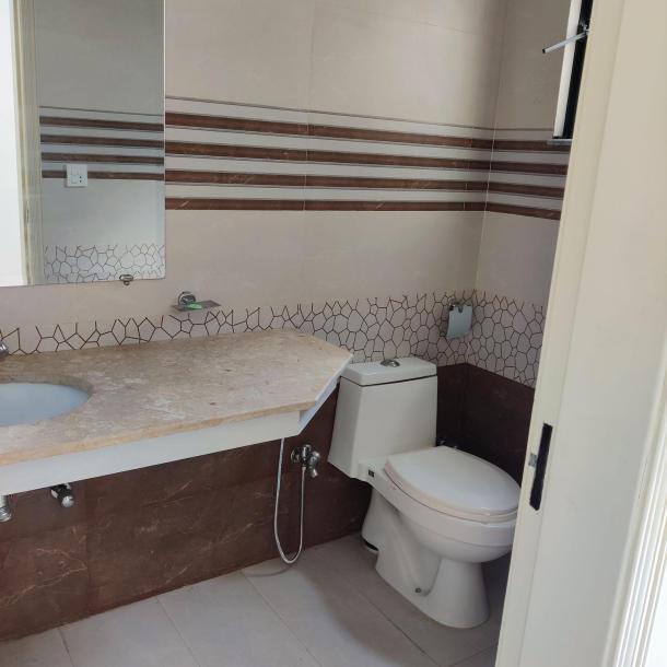 5 Marla 2nd floor available for rent in Dream gardens phase 2 Defence Road Lahore-15