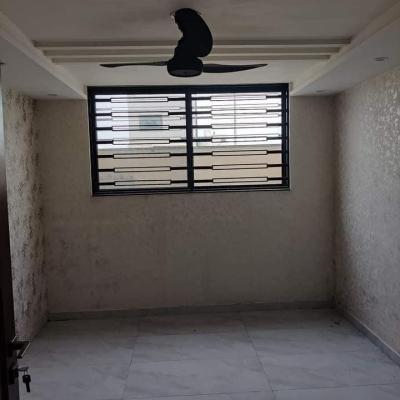 Luxury Living in Lake City! 5 Marla House for Sale-7