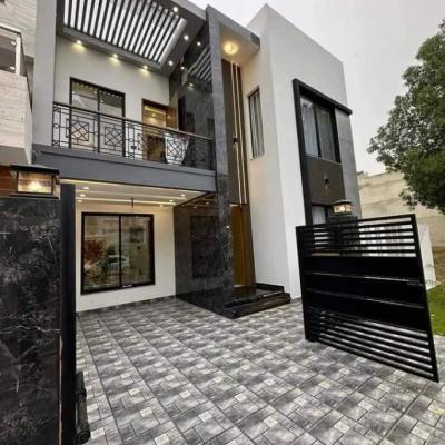 5 Marla Paradise in Lake City Lahore - Brand New House Demand 260 Lac-1