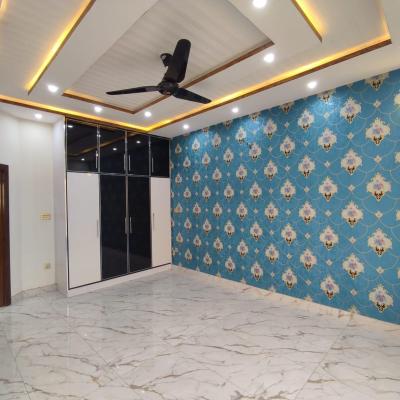 10 Marla upper portion House For Rent plantnium block Demand 60k