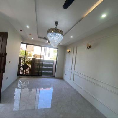 5 Marla Brand New Modern Design House For Sale In DHA Phase 11 Rahbar Lahore.A+ Solid Construction.-5