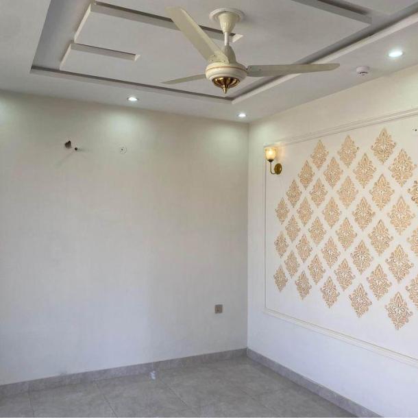 5 Marla Brand New Modern Design House For Sale In DHA Phase 11 Rahbar Lahore.A+ Solid Construction.-4