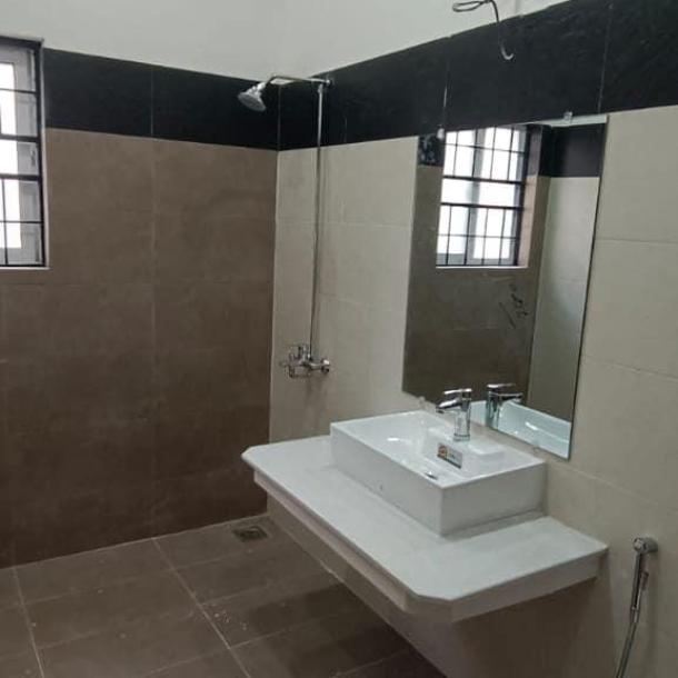 Elegance Redefined: 1 Kanal Upper Portion House For Rent in DHA Phase 7-6