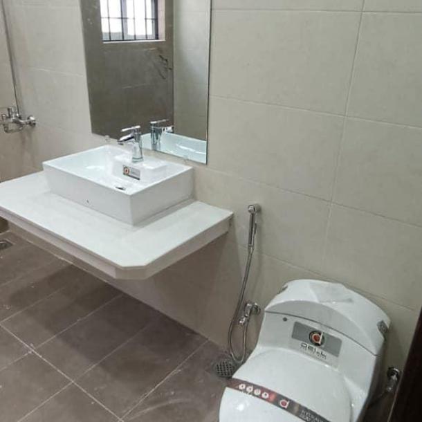 Elegance Redefined: 1 Kanal Upper Portion House For Rent in DHA Phase 7-5