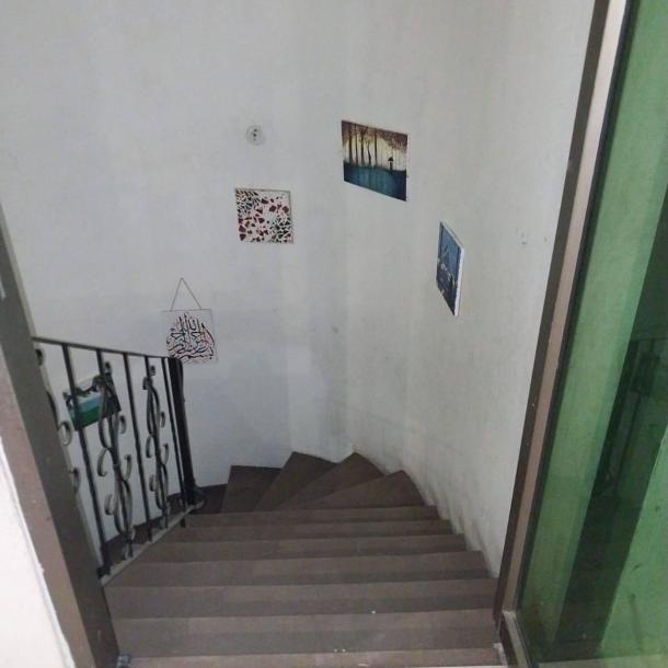 Spacious 1 Kanal Upper Portion For Rent in DHA Phase 1 - 3 Beds, 3 Baths-10