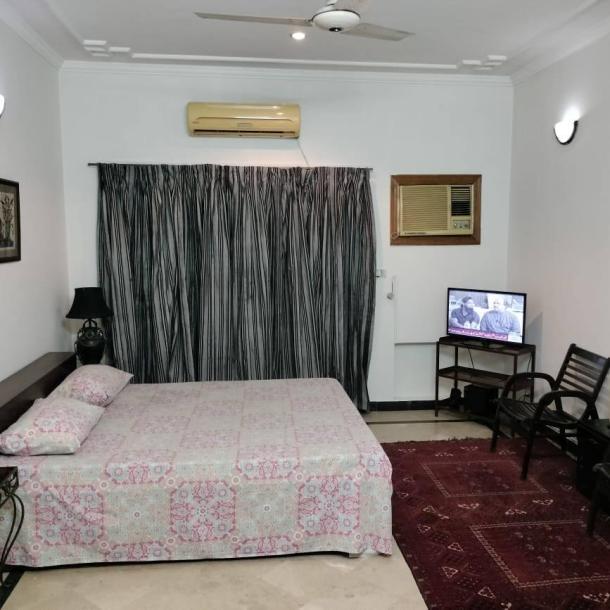 Fully Furnished 1 Kanal Upper Portion For Rent In DHA Phase 1 Lahore-5