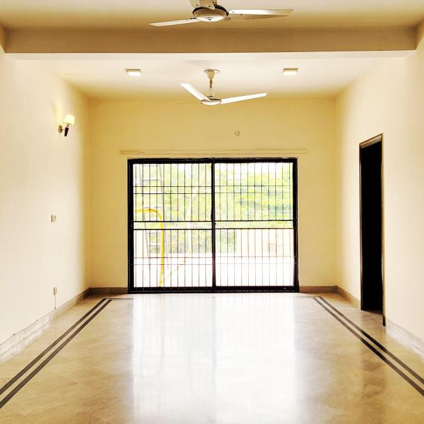 22-Marla Corner House For Rent Separate Gate Upper Portion at hot Location. Phase 2 (S Block)-2