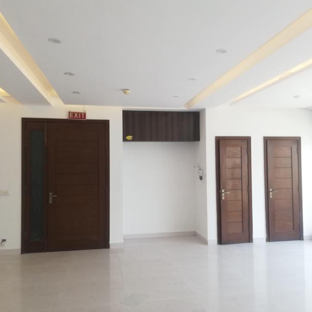 4 Marla 3rd floor Hall with 1 Kitchen For Rent In Phase 6 CCA1-9