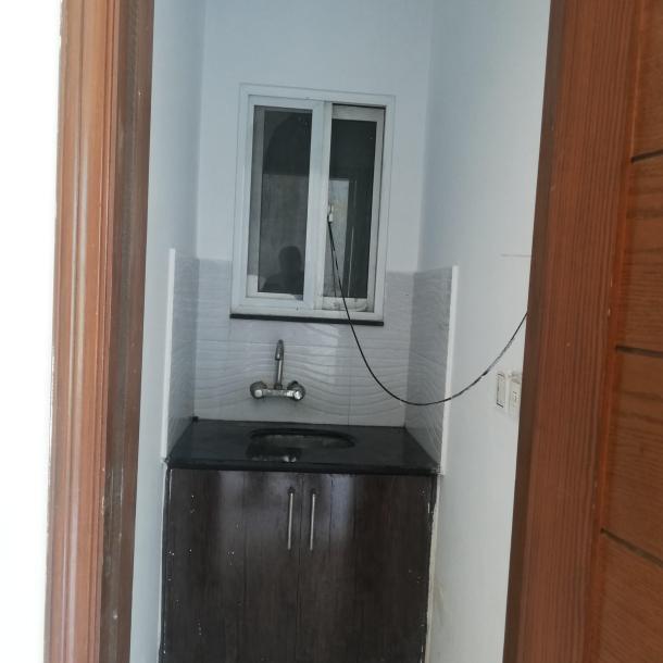 4 Marla 3rd floor Hall with 1 Kitchen For Rent In Phase 6 CCA1-3
