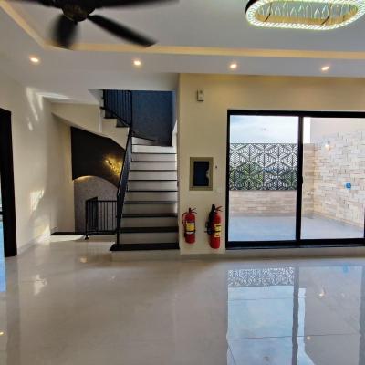 DHA 9 Town 8 Marla House 4 Bedrooms-11