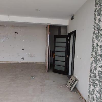 Phase 6- cca1 -4 marla 4th floor rent 60k Office