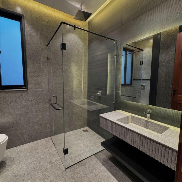 1 kanal Full Furnished Modern House For sale in DHA Phase 6, Lahore Pakistan-13