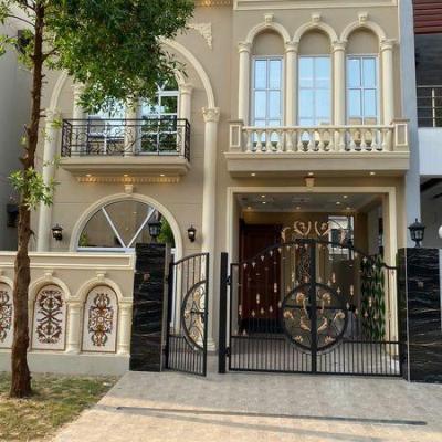 Stunning 5 Marla House for Sale in DHA Phase XI Rahbar, Lahore Near Main Boulevard, Commercial Area, Schools, Parks, and Mosques