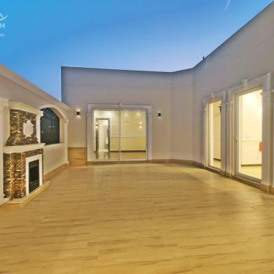 DHA phase 7 1 kanal Brand New House for Rent