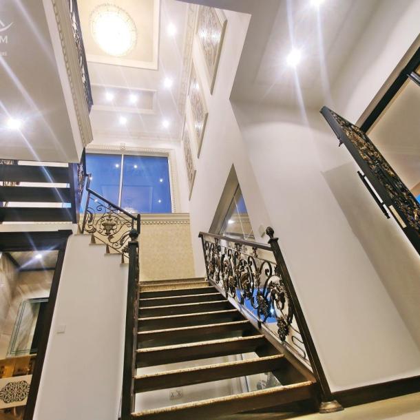 DHA phase 7 1 kanal Brand New House for Rent-11