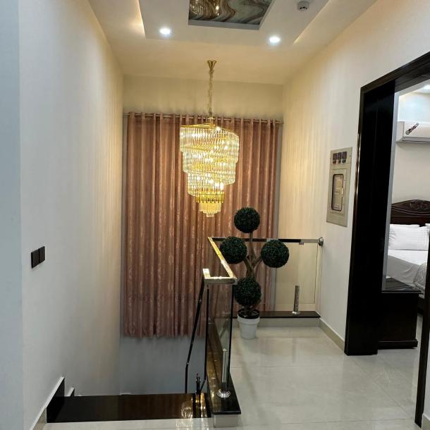 DHA Phase 5, 1 Kanal Upper Portion Fully Furnished For Rent Separate Gate-8