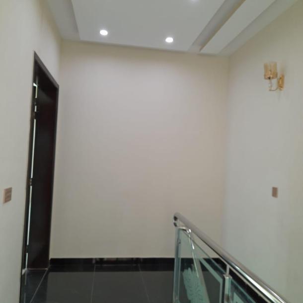 DHA phase 6 1 kanal brand new upper portion for Rent Lower locked-9