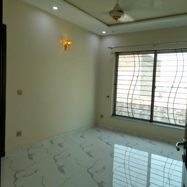 DHA phase 6 1 kanal brand new upper portion for Rent Lower locked-7