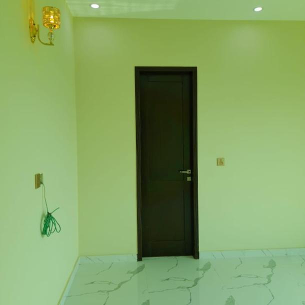 DHA phase 6 1 kanal brand new upper portion for Rent Lower locked-8