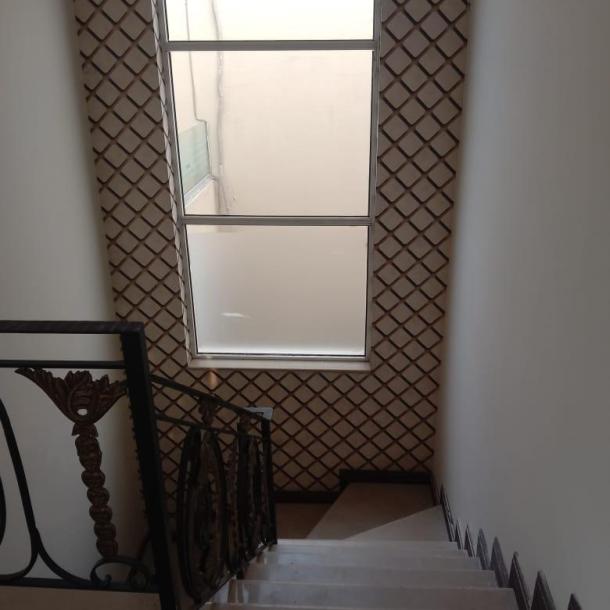 Phase 6 Lahore, 10 Marla upper Portion For Rent Lower portion lock-6