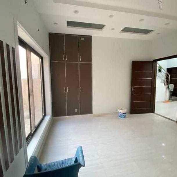 5 Marla Slightly Used Low Budget House Available for Rent Rental Income 85k Monthly-4