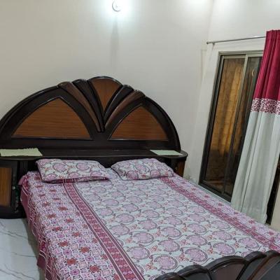 12 Marla Second Floor Available for rent