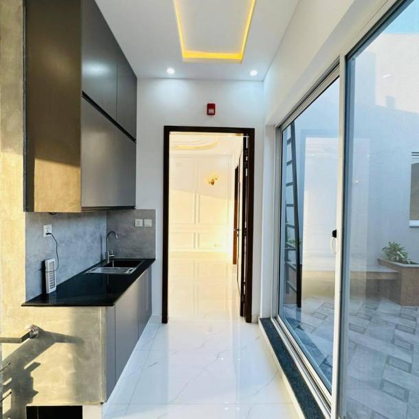 10 Marla Brand New House For Sale DHA Phase 7 Lahore with Reasonable Price 495/- Lac-12