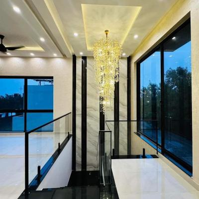 10 Marla Magnificent Bungalow in Bahria Orchard Central Block at a very reasonable Price 4.5 crore Just Buy and Live