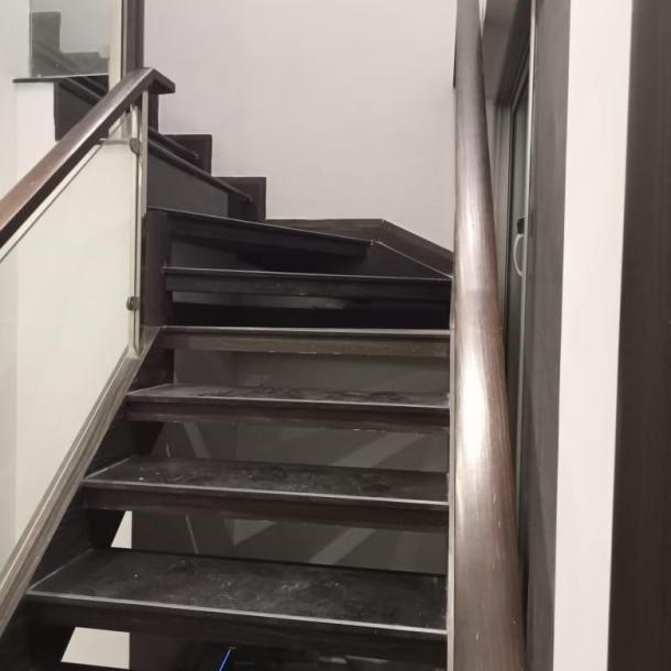 10 Marla Upper portion For Rent In DHA Phase 8-3