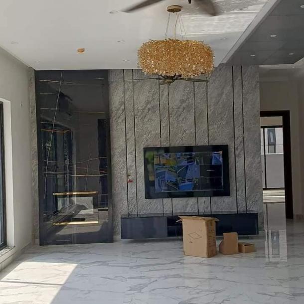 1 kanal House For Rent in DHA phase 7 Lahore-2