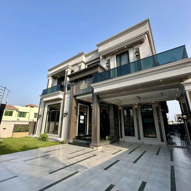 One of the most beautiful contemporary Modern Design House for sale in DHA Lahore-4