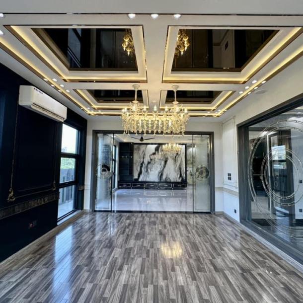 One of the most beautiful contemporary Modern Design House for sale in DHA Lahore-6