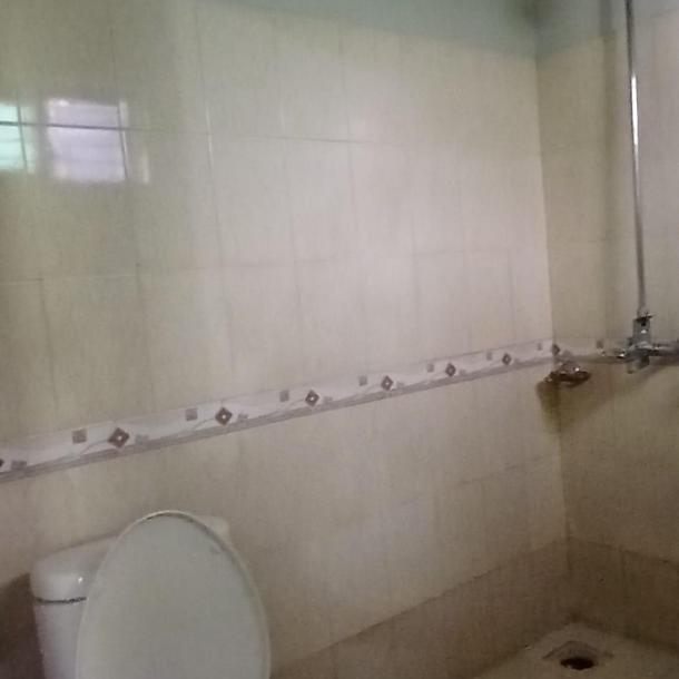 Affordable 5 Marla Lower Portion Available for Rent Johar Town, Phase 2 Lahore-3
