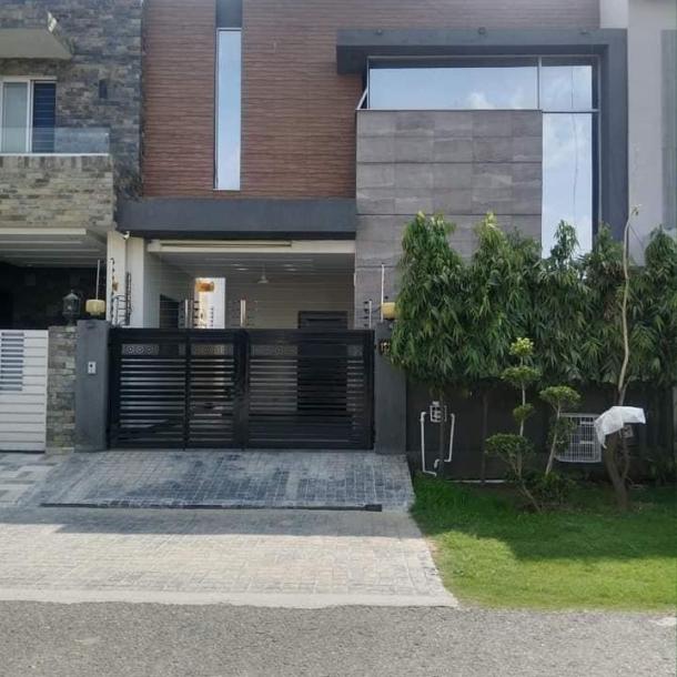 5 Marla House for Rent In DHA Phase 6 Lahore-1