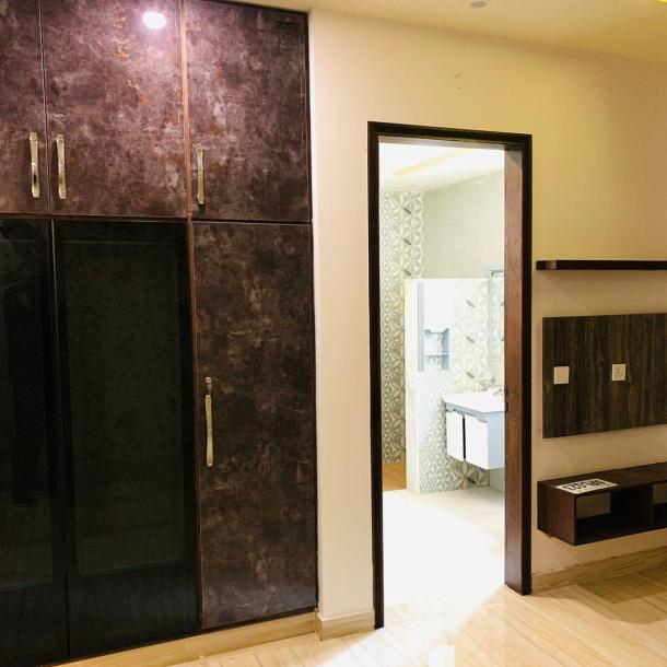 12 Marla House for Rent In DHA phase 8,Lahore-3