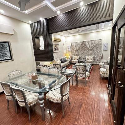 Ex air avenue 10 marla house for rent Fully furnished