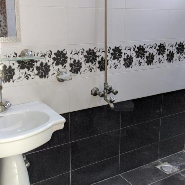 Luxury Living on Budget 12 Marla Lower Portion in Johar Town Lahore Near Emporium Mall-9