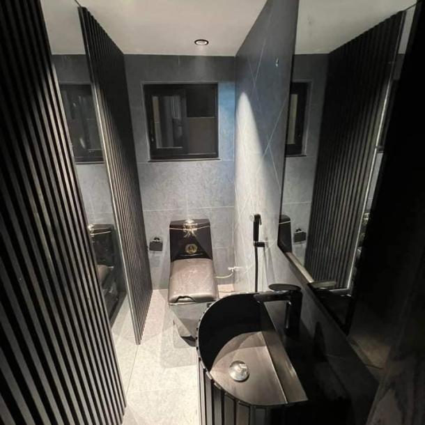 5 Marla Brand New Ultra Modern Design House Fully Furnished For Sale In DHA Lahore.-5