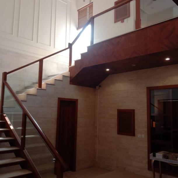 DHA Lahore phase 6 1 kanal house full furnished solar install corner house best location for rent-5