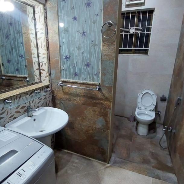 10 Lower Portion Fully Furnished 2 Bedrooms Drawing Room Tv Loungh Kitchen Totally Tiles Floor Hot Location-4