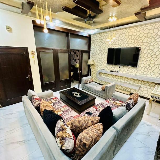 Sale offer in Johar Twon 6 Marla House For Sale-12