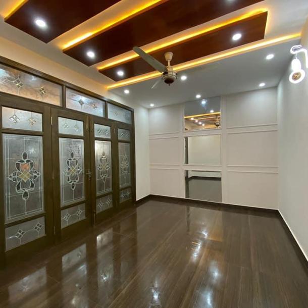 1 Kanal Brand New Ultra Modern Design House Available For Sale In Engineers Town Lahore-7