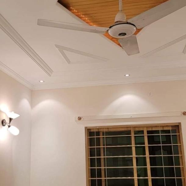 1 Kanal with basement owner build Bungalow For Sale Phase 4 DHA Lahore-6